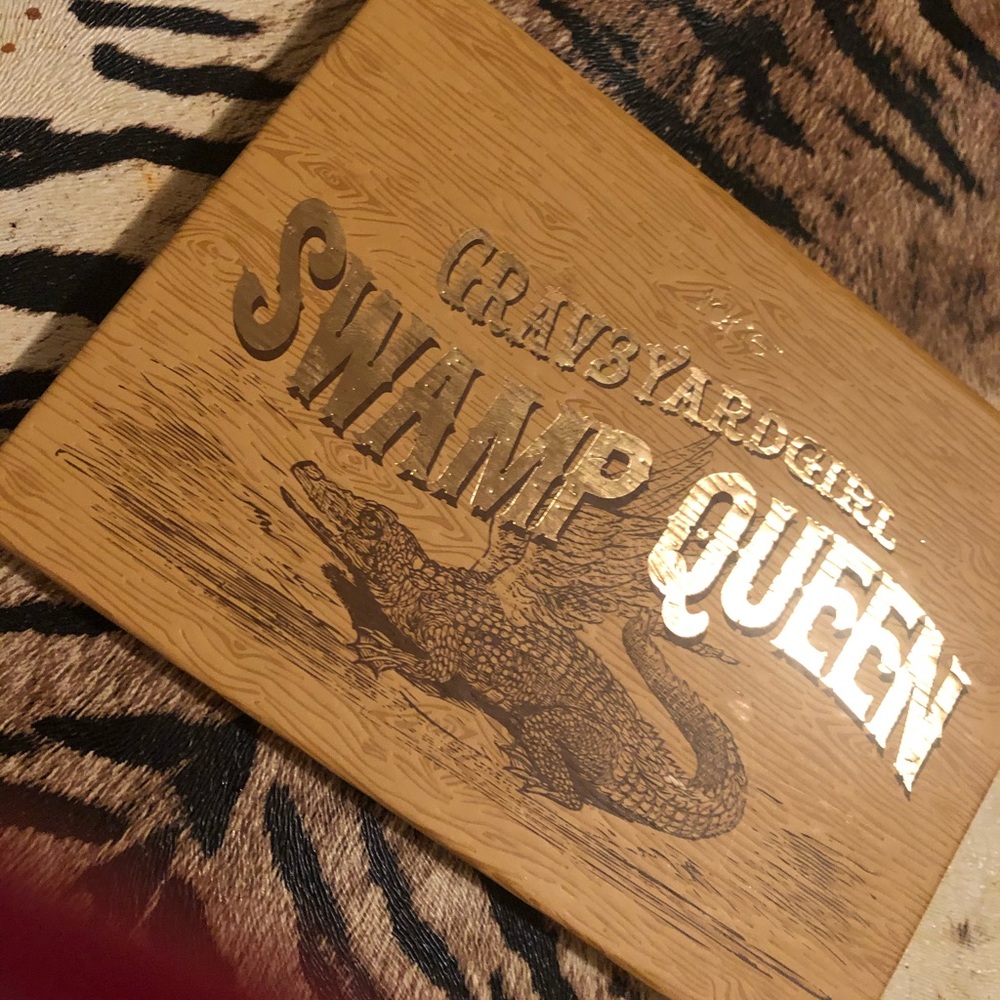 Limited edition tarte graveyard swamp Queen 👑
